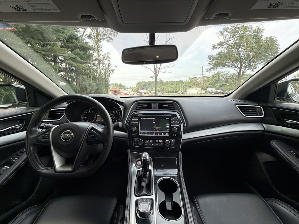 Thumbnail: 2017 Nissan Maxima - 10