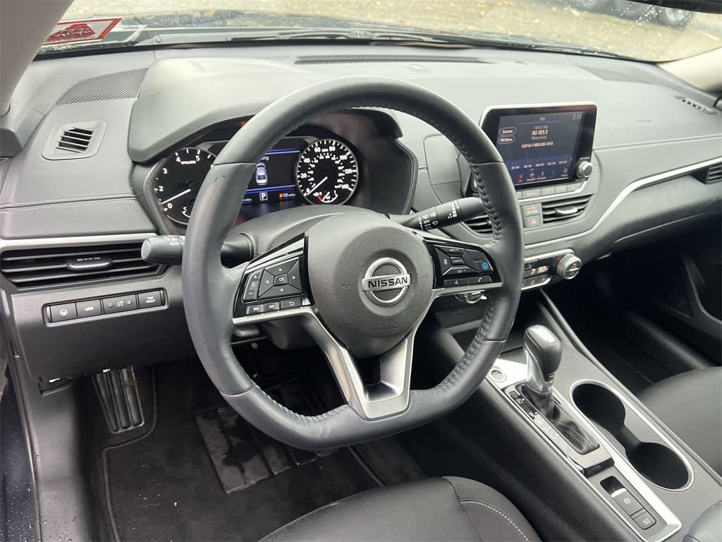 Thumbnail: 2019 Nissan Altima - 10