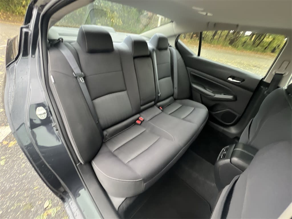 Thumbnail: 2019 Nissan Altima - 26