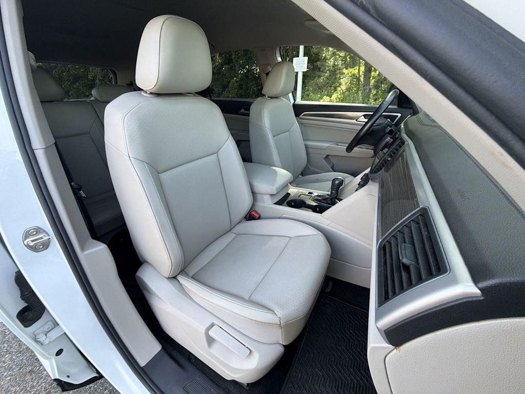 Thumbnail: 2018 Volkswagen Atlas - 12