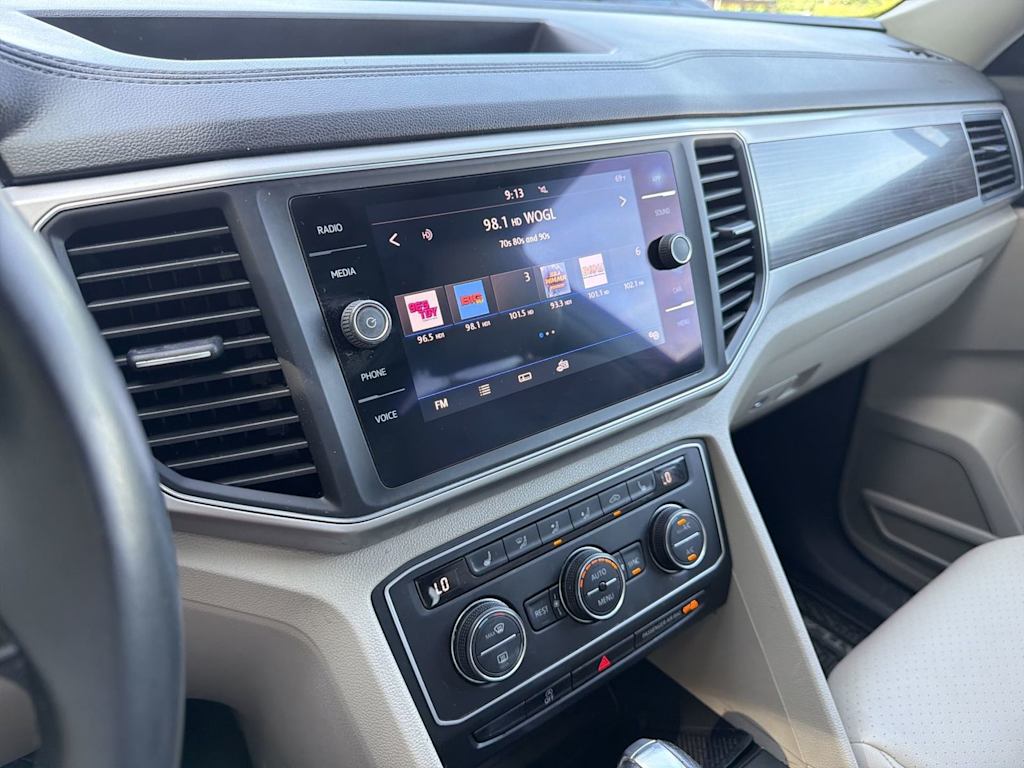 Thumbnail: 2018 Volkswagen Atlas - 15