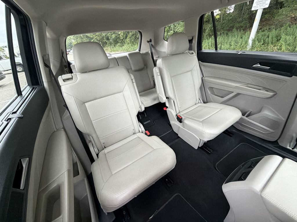 Thumbnail: 2021 Volkswagen Atlas - 13