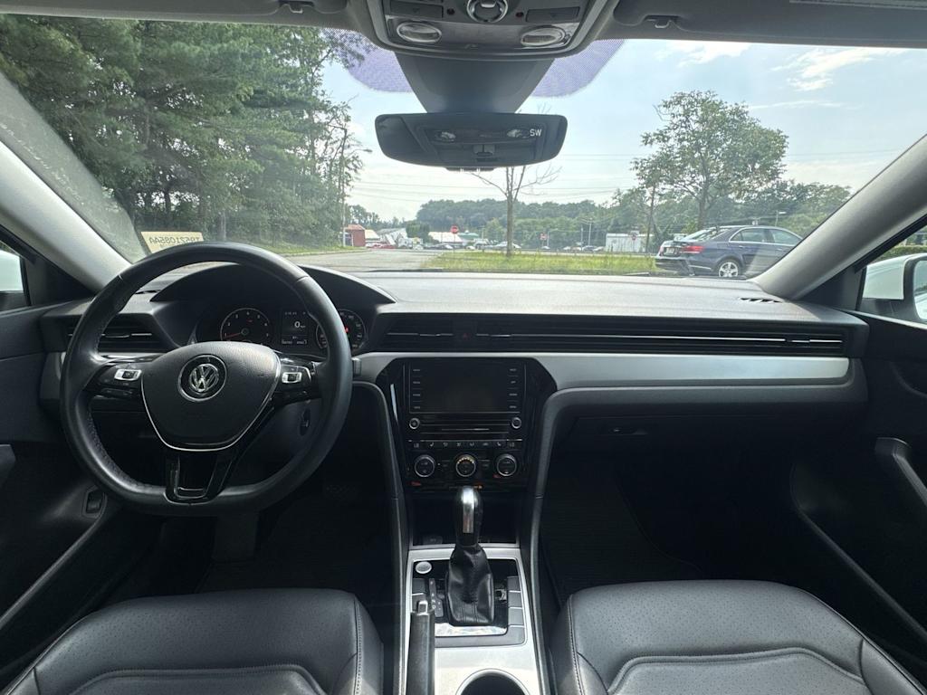 Thumbnail: 2021 Volkswagen Passat - 9