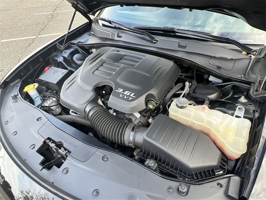 Thumbnail: 2022 Dodge Charger - 9