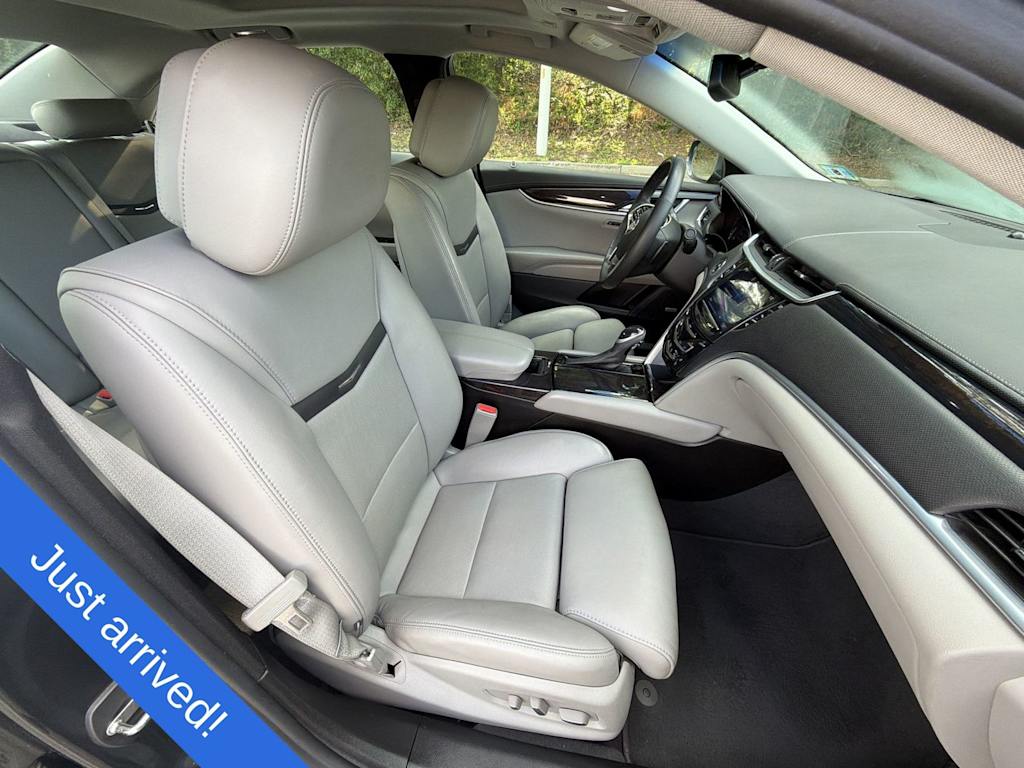 Thumbnail: 2014 Cadillac XTS - 12