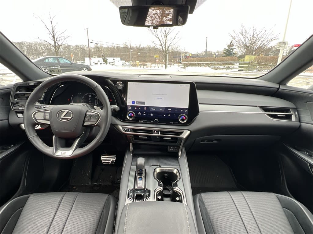 2023 Lexus RX Hybrid 500h 10