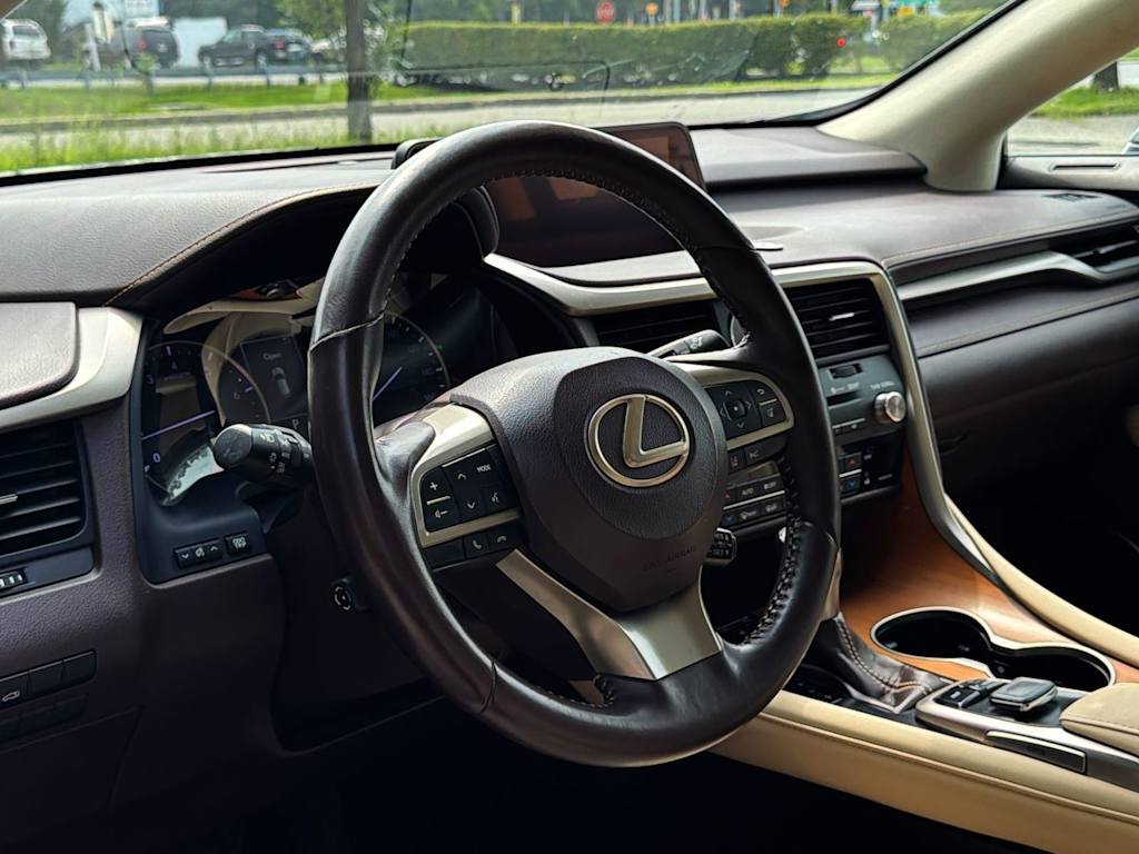 Thumbnail: 2018 Lexus RX - 14