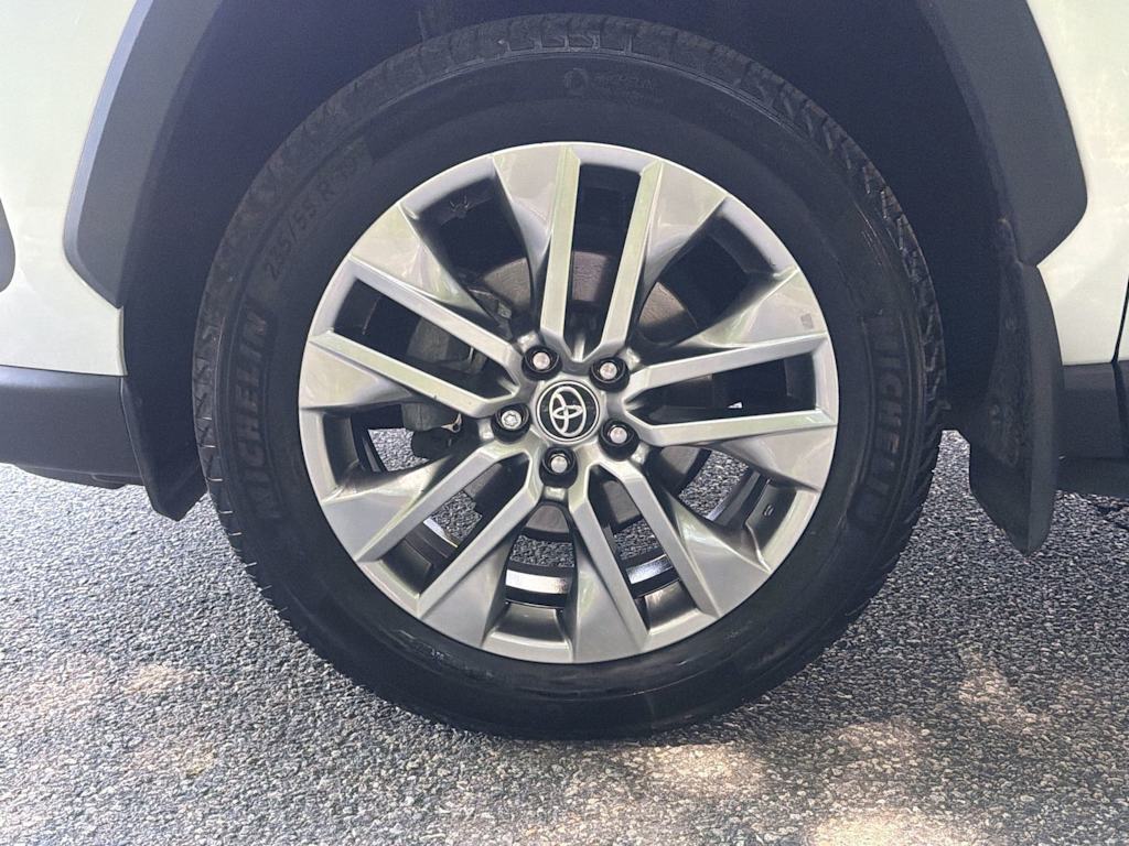 Thumbnail: 2023 Toyota RAV4 - 8