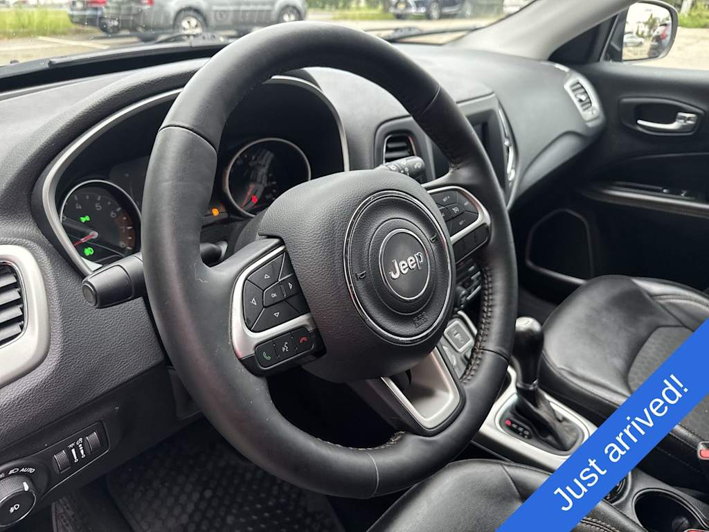 Thumbnail: 2019 Jeep Compass - 10