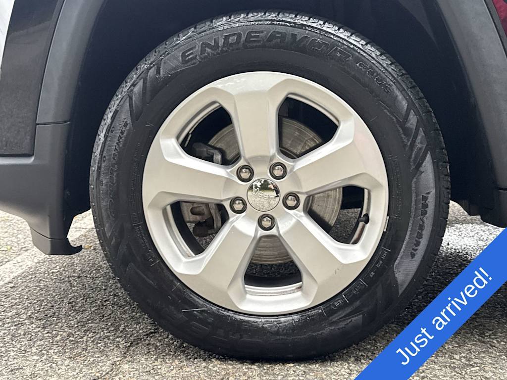 Thumbnail: 2019 Jeep Compass - 8