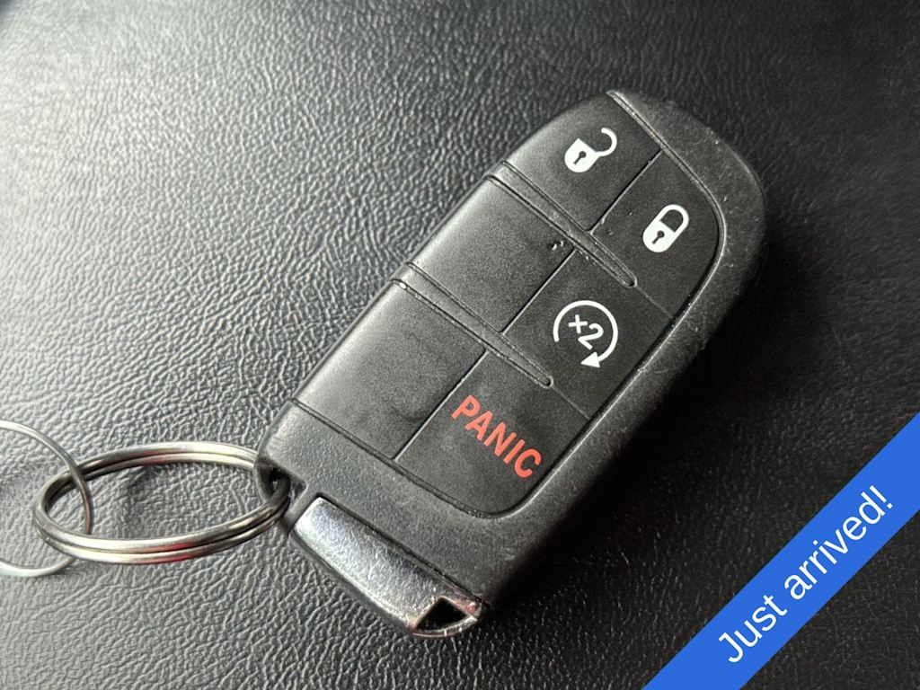 Thumbnail: 2019 Jeep Compass - 18