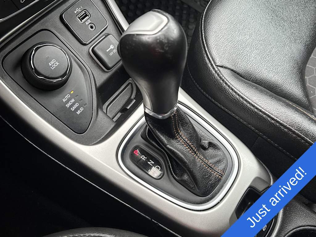 Thumbnail: 2019 Jeep Compass - 15