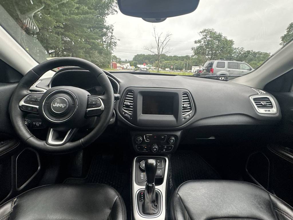 Thumbnail: 2019 Jeep Compass - 2