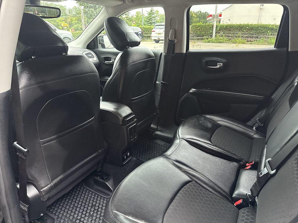 Thumbnail: 2019 Jeep Compass - 13