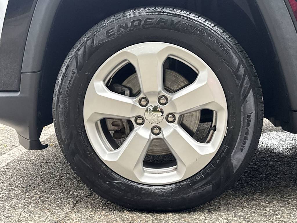 Thumbnail: 2019 Jeep Compass - 8