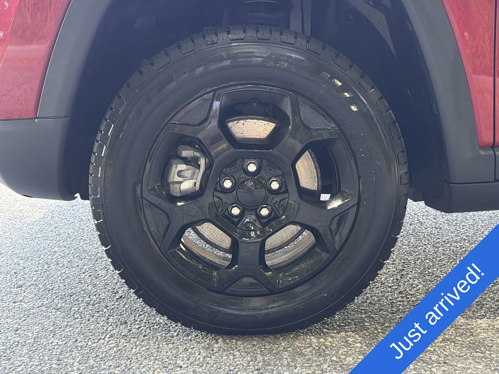 Thumbnail: 2023 Jeep Compass - 8
