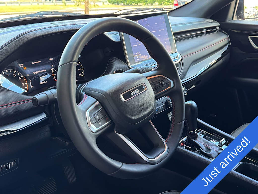 Thumbnail: 2023 Jeep Compass - 14