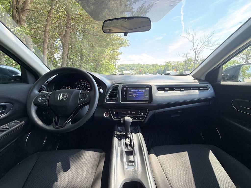 Thumbnail: 2016 Honda HR-V - 10
