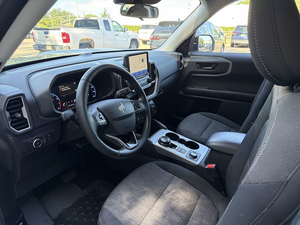 Thumbnail: 2022 Ford Bronco Sport - 2