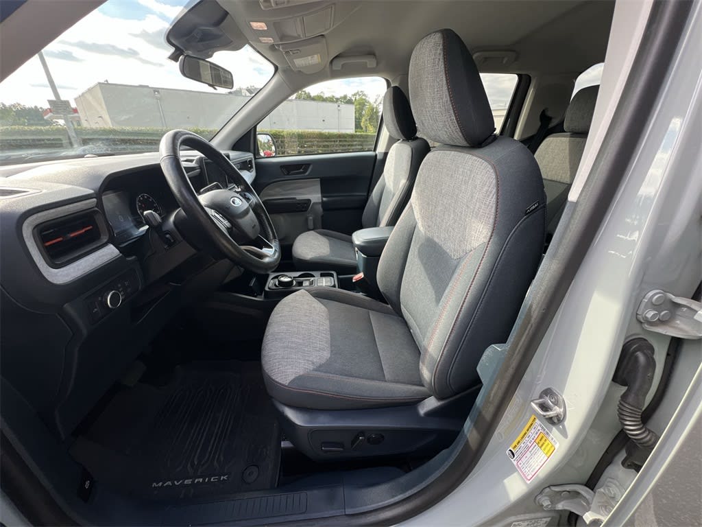Thumbnail: 2022 Ford Maverick - 12