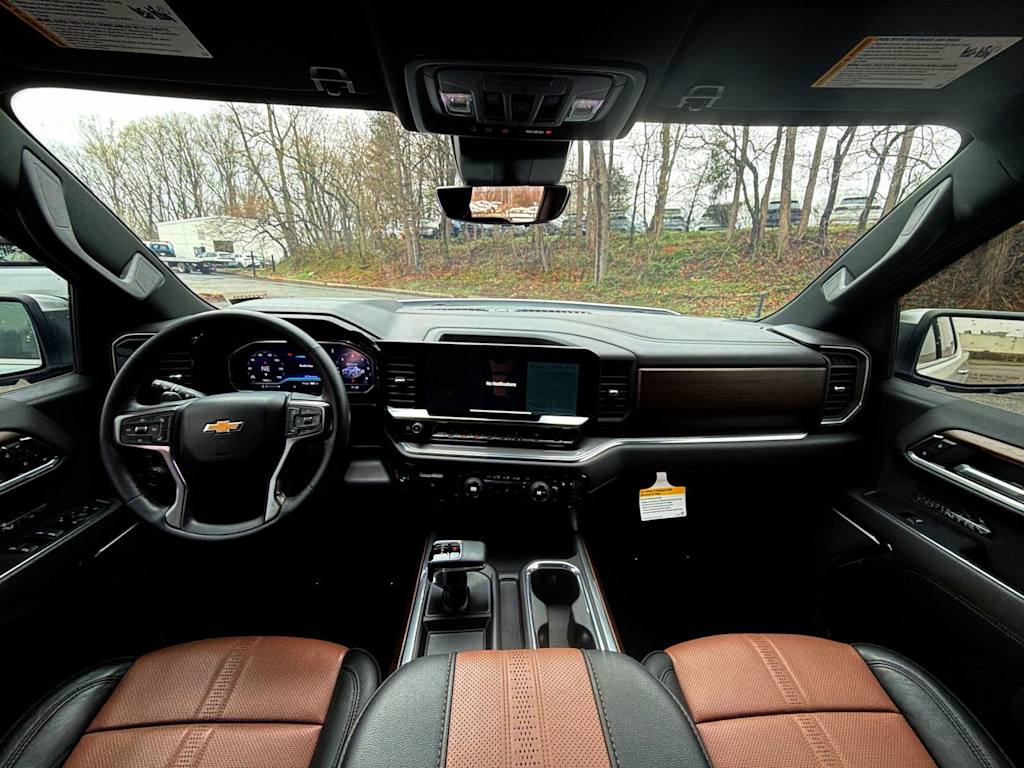 Thumbnail: 2024 Chevrolet Silverado 1500 - 2