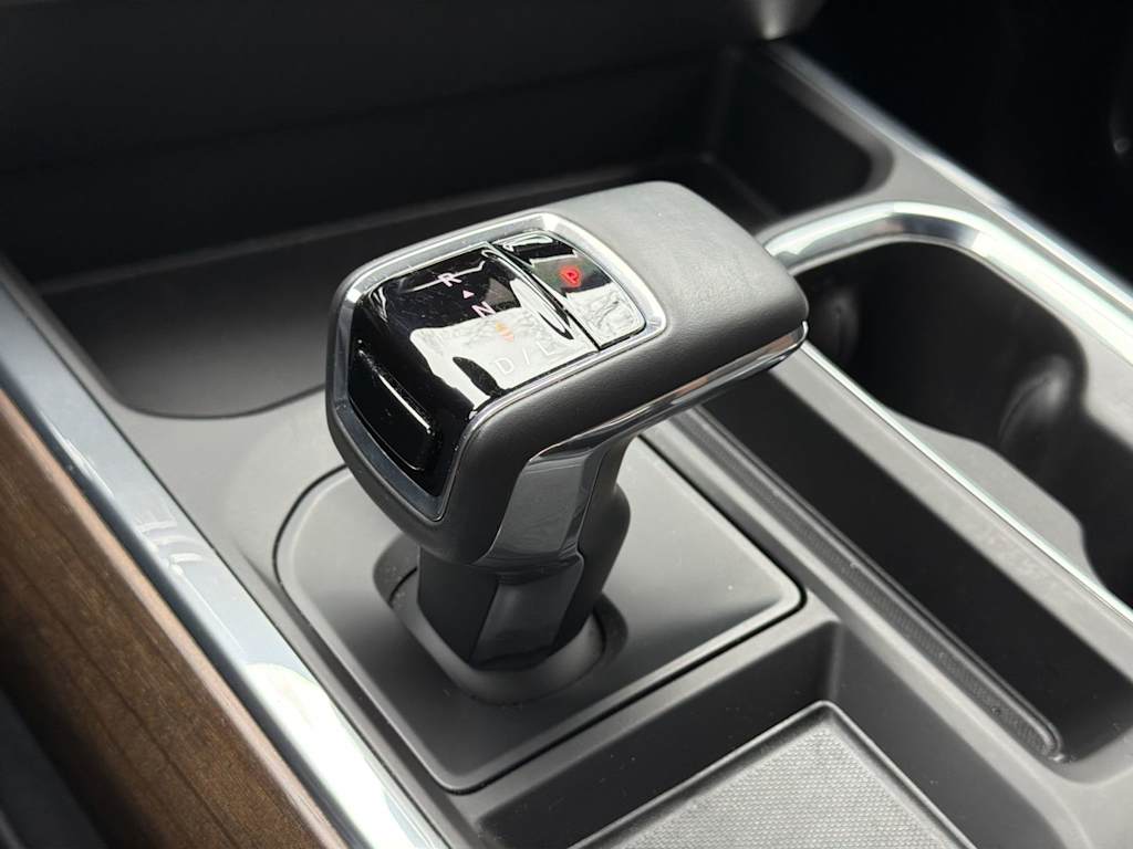 Thumbnail: 2024 Chevrolet Silverado 1500 - 15