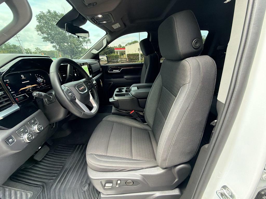 Thumbnail: 2026 GMC Sierra 1500 - 10