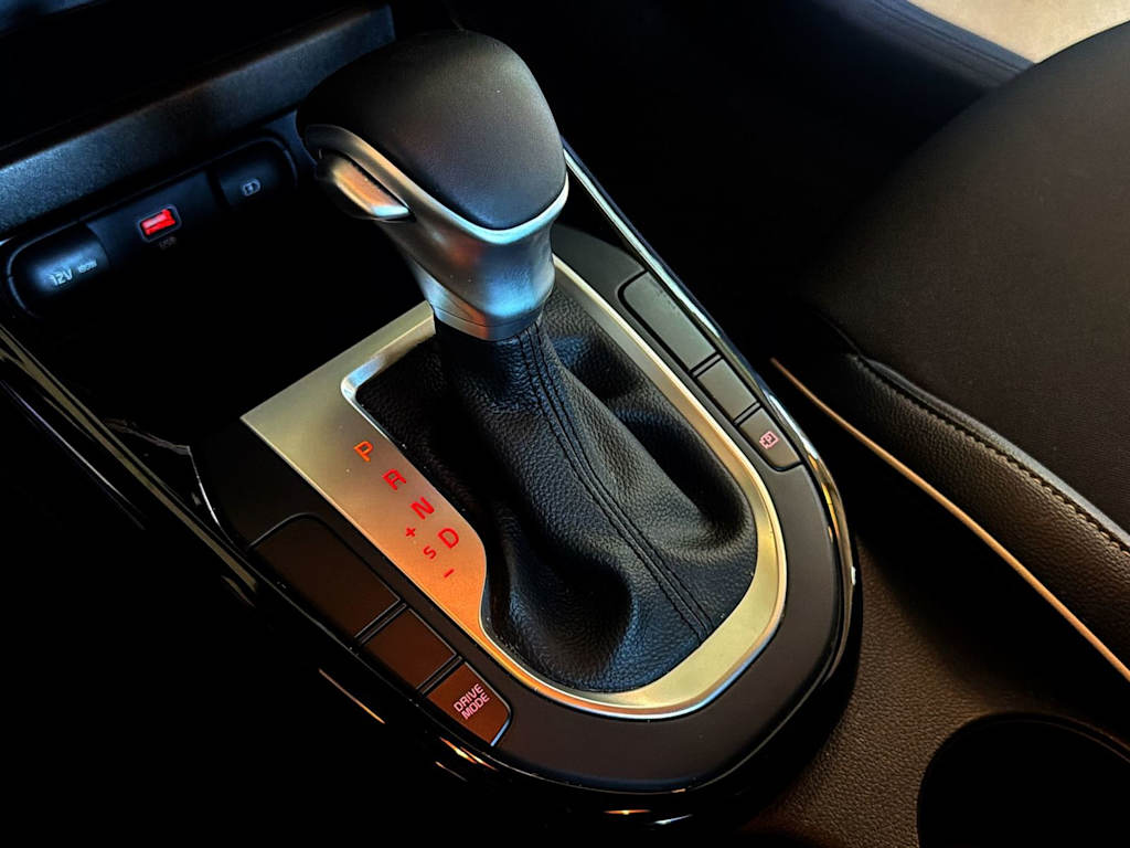 Thumbnail: 2023 Kia Forte - 16