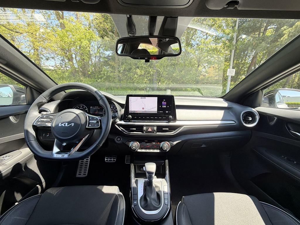 Thumbnail: 2023 Kia Forte - 10