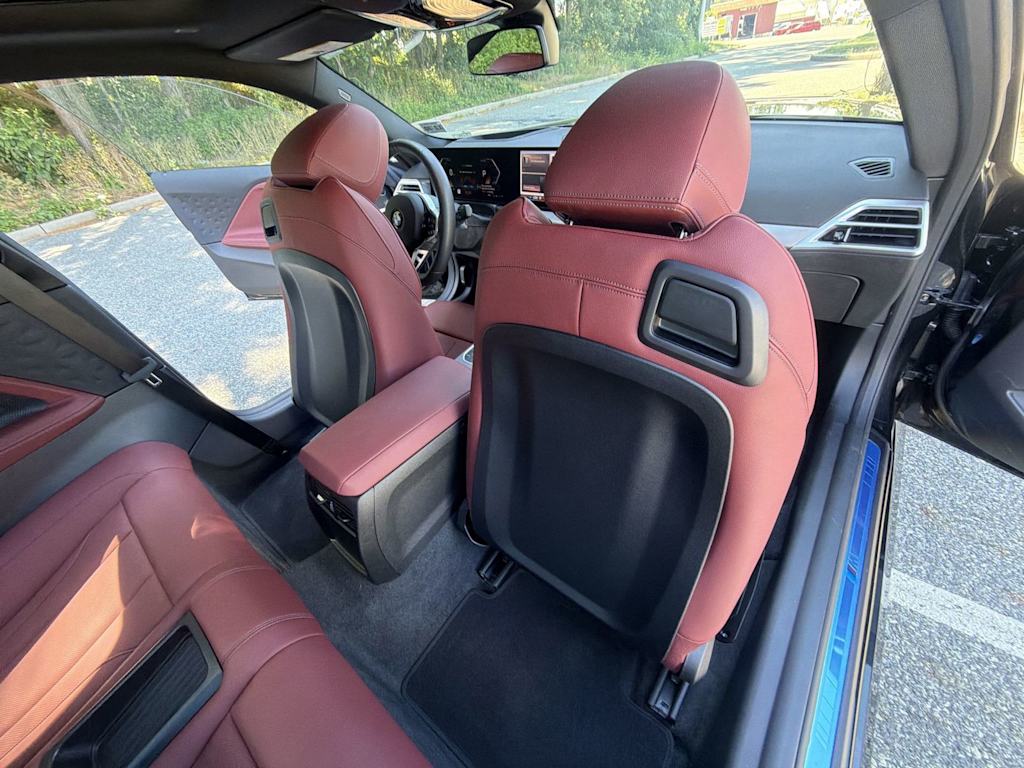 Thumbnail: 2026 BMW 2 Series - 25