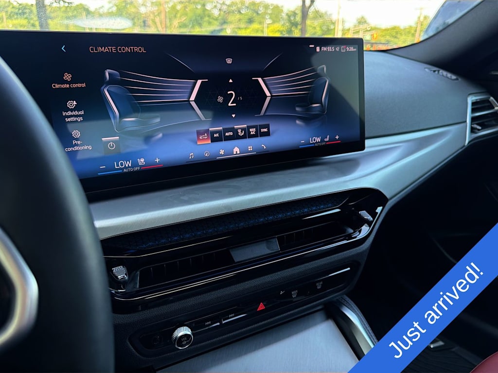 Thumbnail: 2026 BMW 2 Series - 15