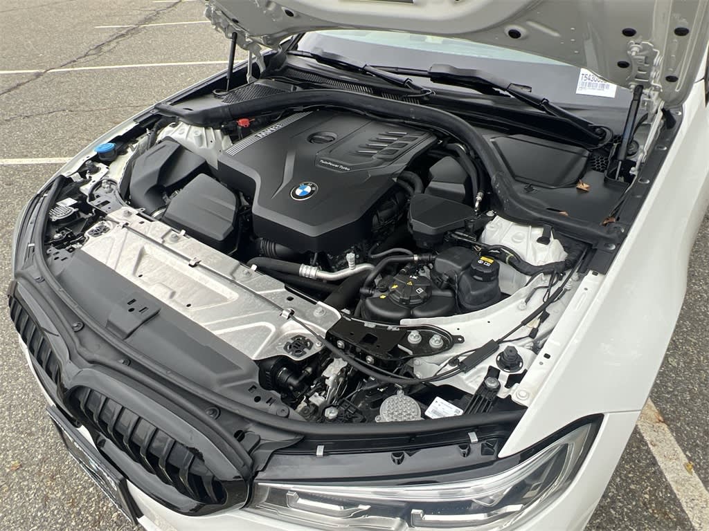 Thumbnail: 2022 BMW 3 Series - 9