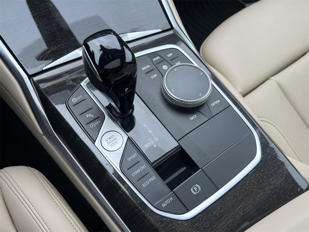 Thumbnail: 2022 BMW 3 Series - 15