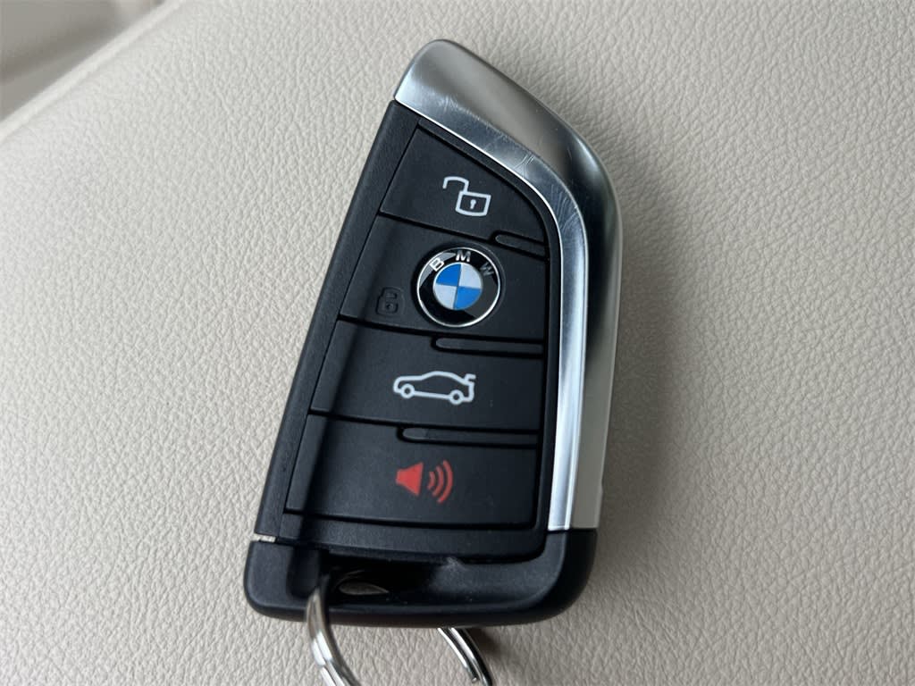 Thumbnail: 2022 BMW 3 Series - 18