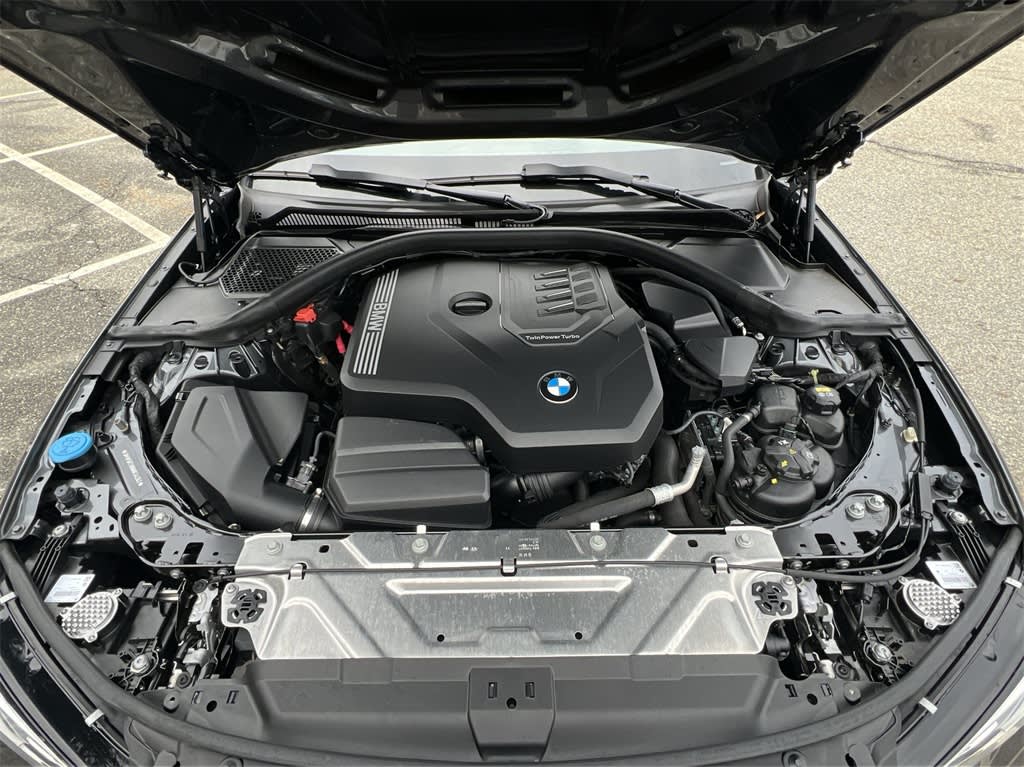 2022 BMW 3 Series 330xi 9