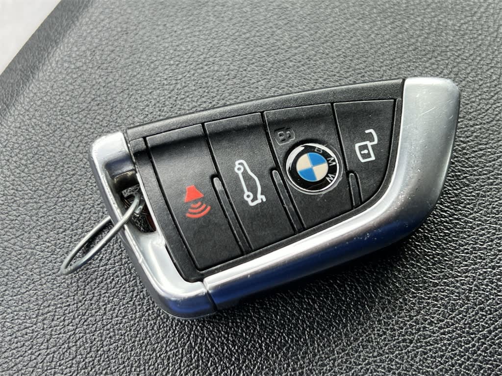 2020 BMW 3 Series 330xi 18