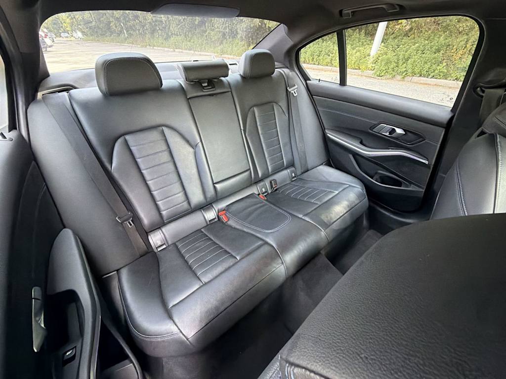 Thumbnail: 2021 BMW 3 Series - 25