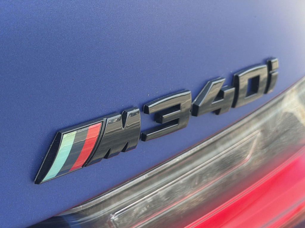 Thumbnail: 2021 BMW 3 Series - 24