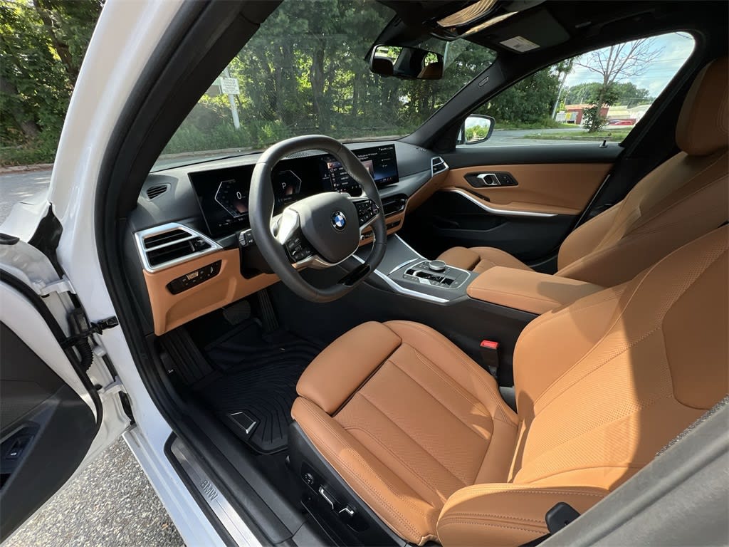 Thumbnail: 2025 BMW 3 Series - 2