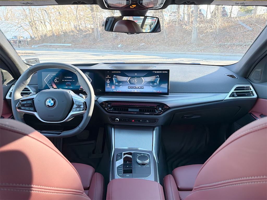 Thumbnail: 2025 BMW 3 Series - 2