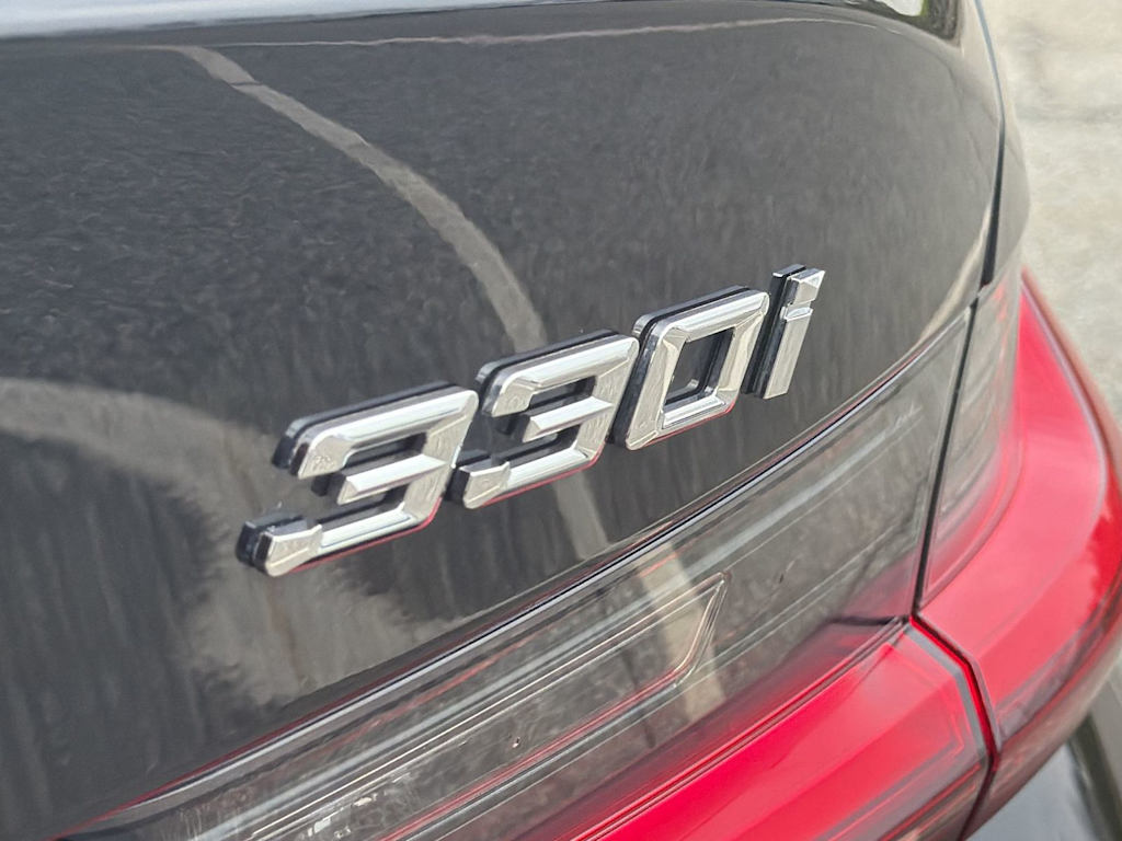 Thumbnail: 2025 BMW 3 Series - 7