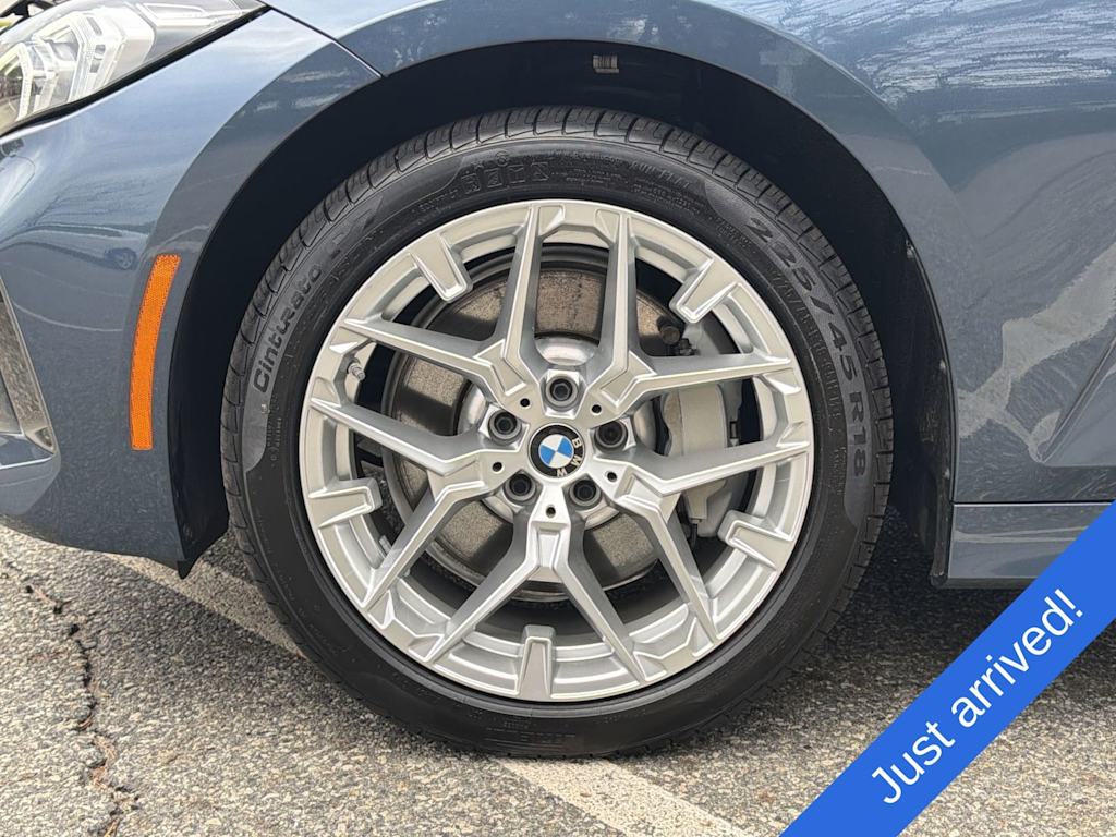 Thumbnail: 2025 BMW 3 Series - 8