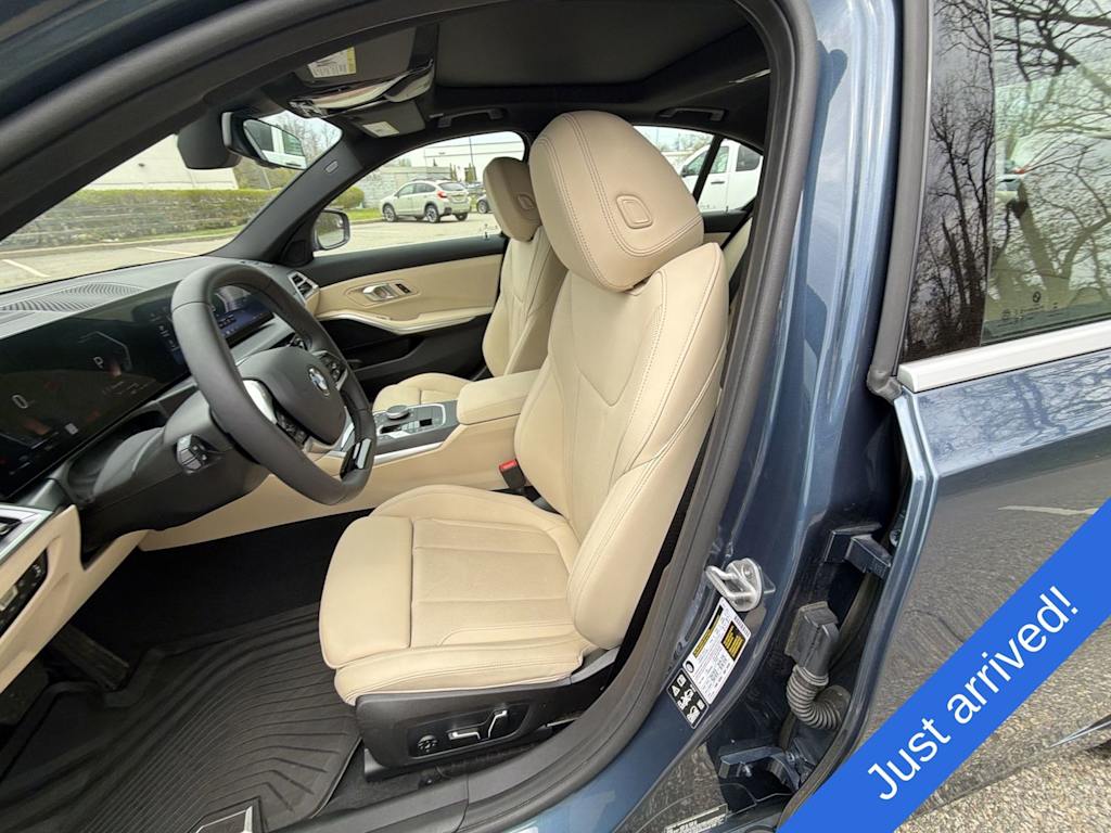 Thumbnail: 2025 BMW 3 Series - 11