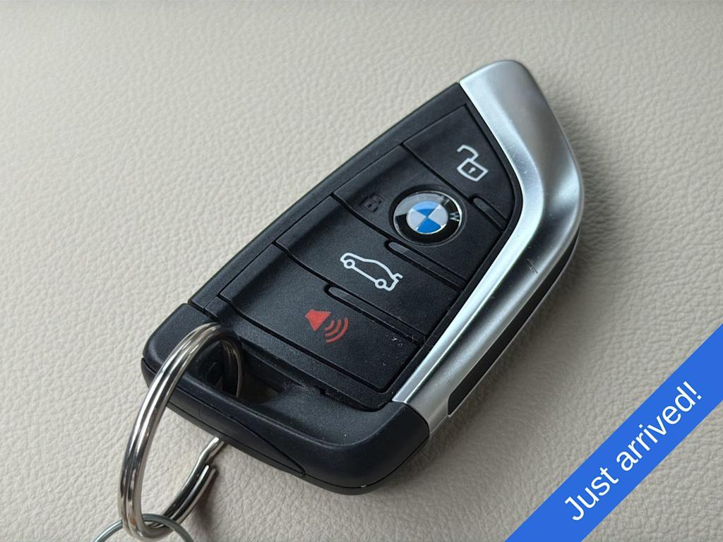 Thumbnail: 2025 BMW 3 Series - 19