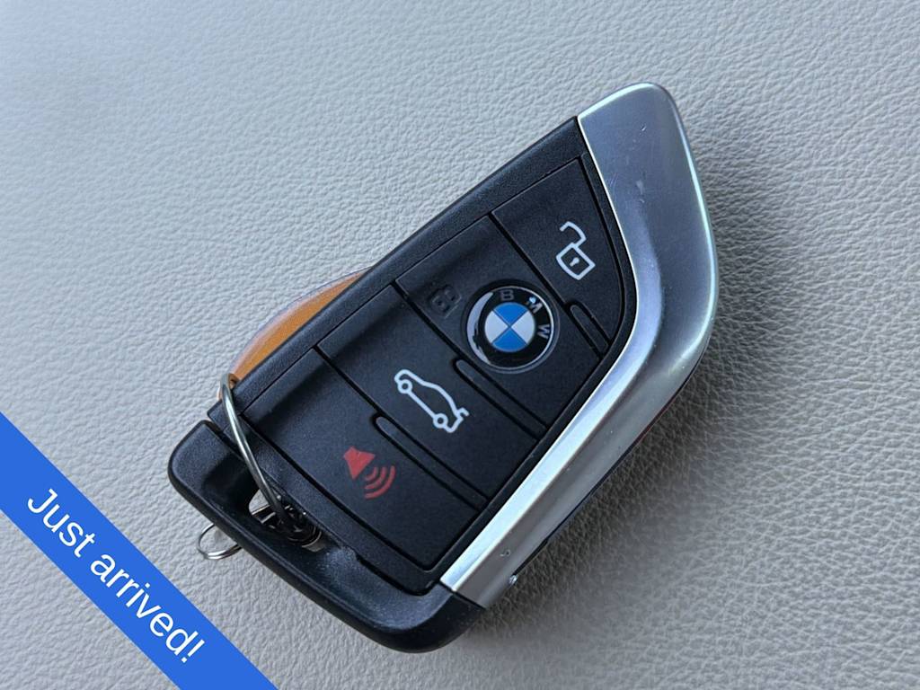 Thumbnail: 2026 BMW 3 Series - 19