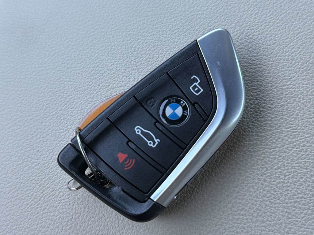 Thumbnail: 2026 BMW 3 Series - 19