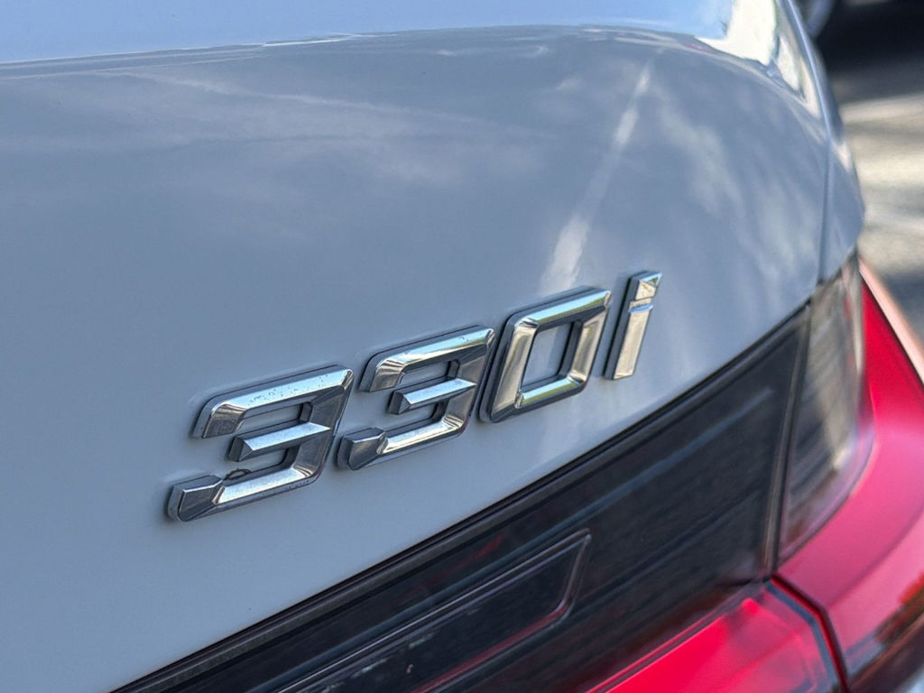Thumbnail: 2023 BMW 3 Series - 7