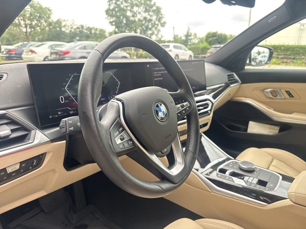 Thumbnail: 2024 BMW 3 Series - 14
