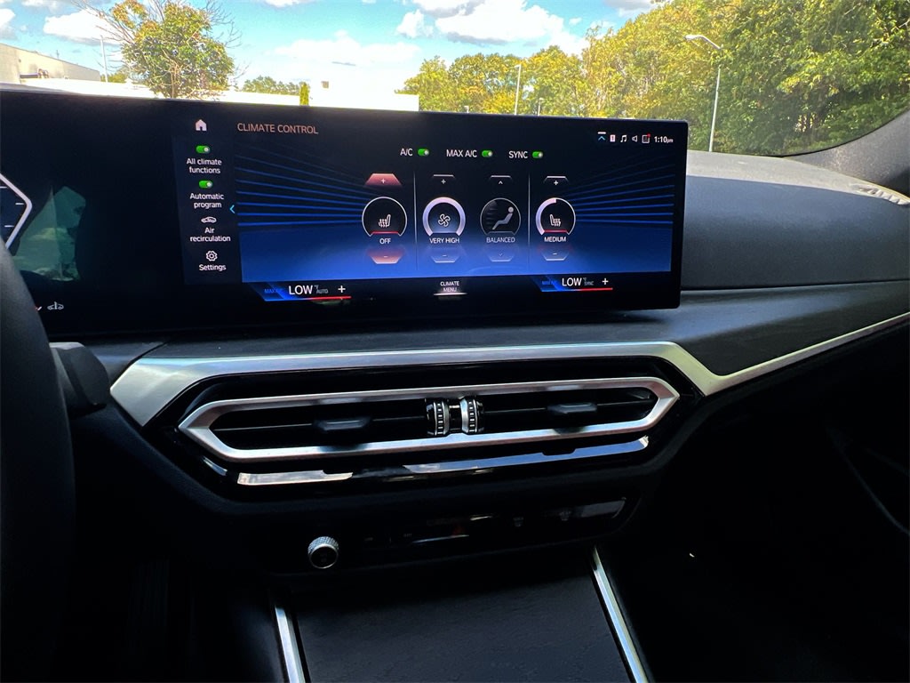 Thumbnail: 2023 BMW 3 Series - 14