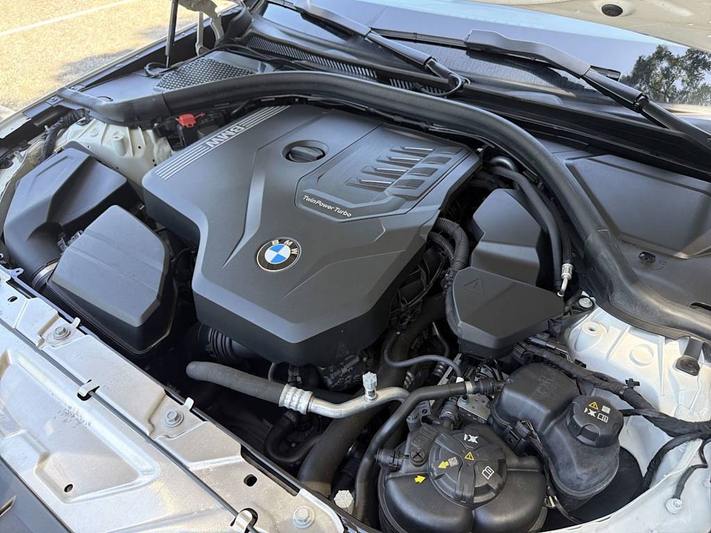 Thumbnail: 2024 BMW 3 Series - 9